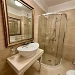 Harmony Grand Premium Apartmán *