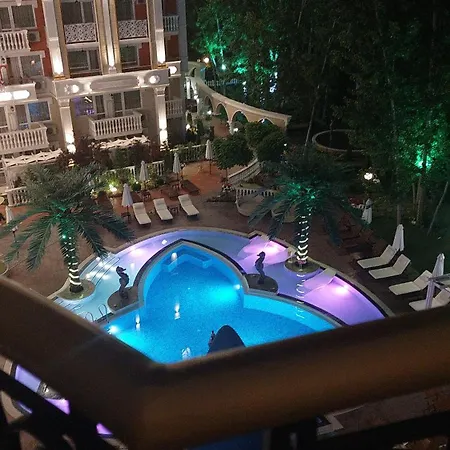 Апартамент Harmony Grand Premium *