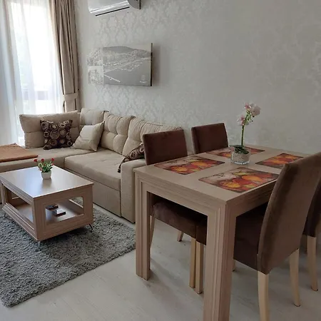 Harmony Grand Premium Lejlighed *